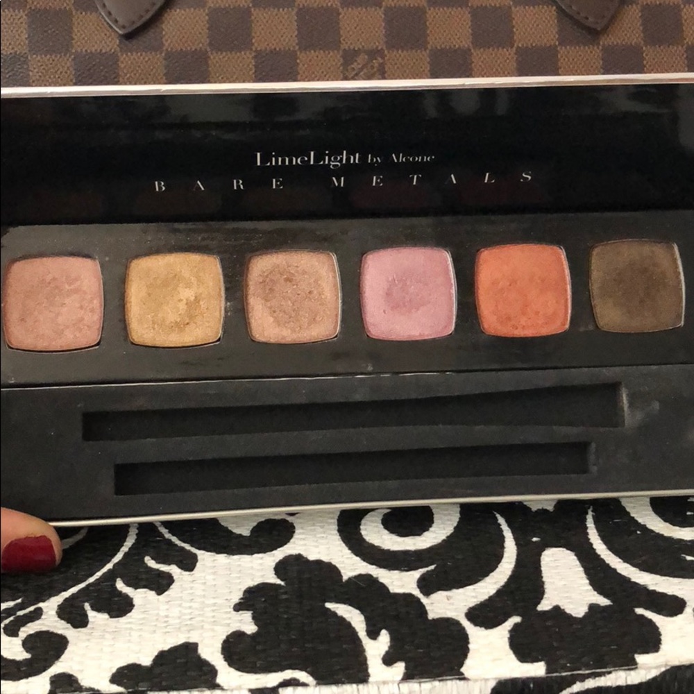 LimeLight by Alcone Bare Metals Palette